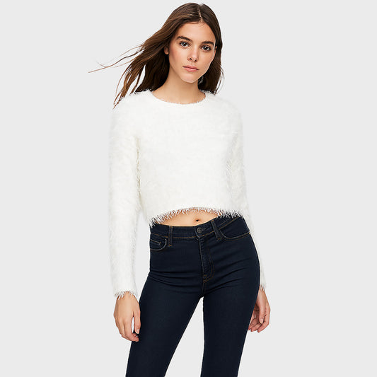 White blouse padded with suede