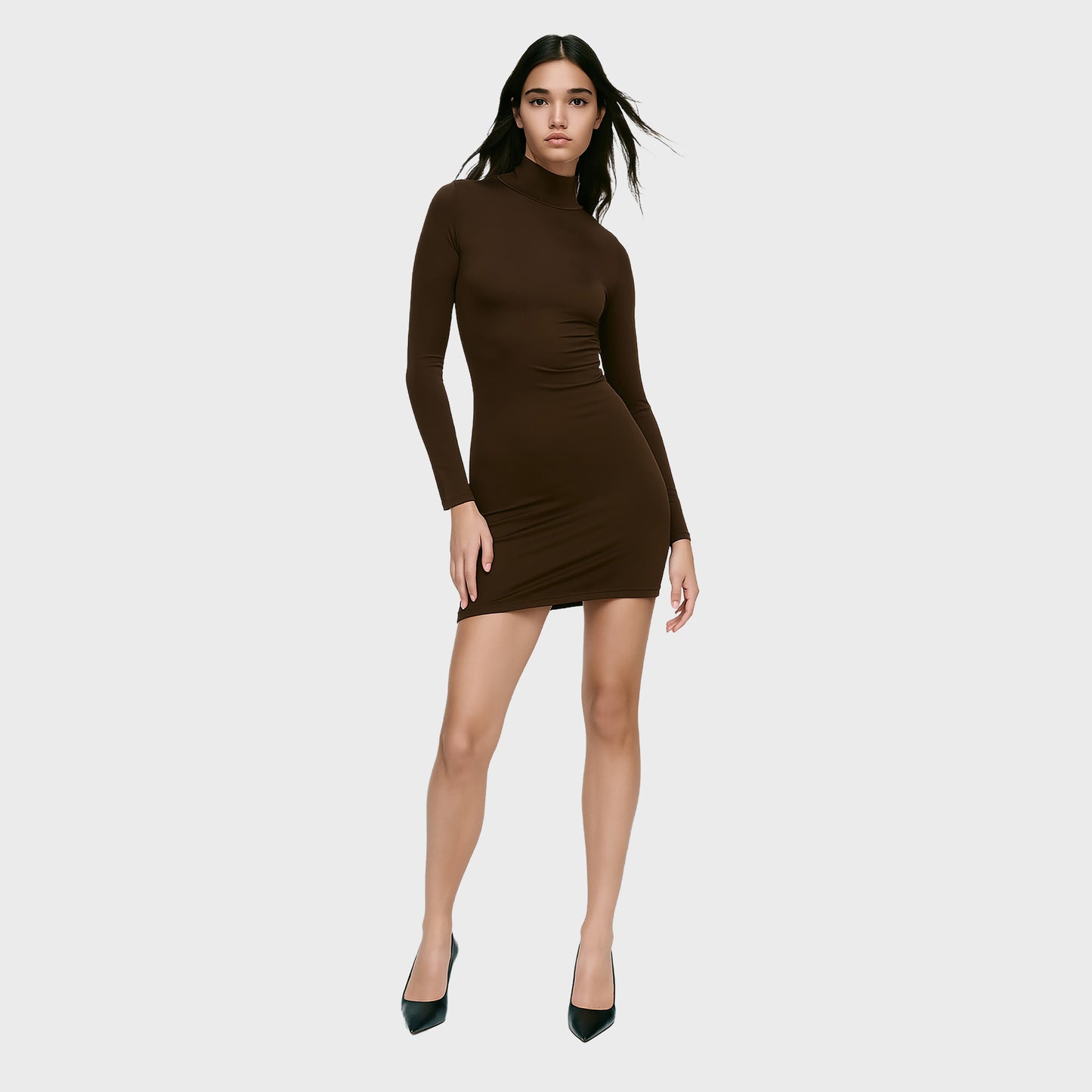 Vestido marron liso con cuello alto
