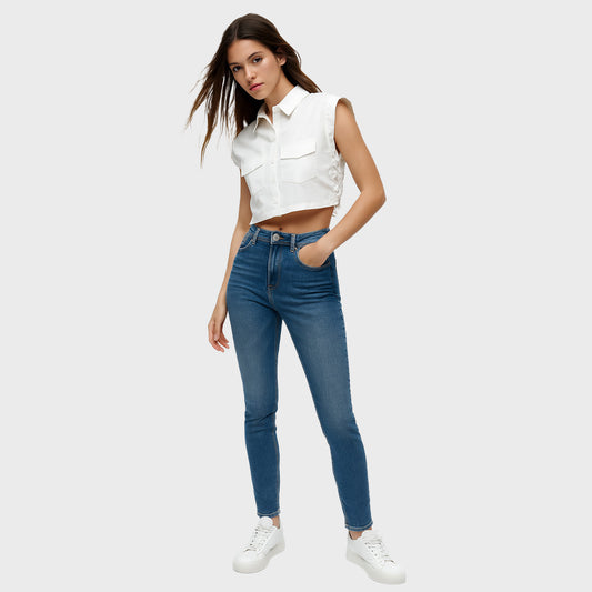 Blusa corta blanca